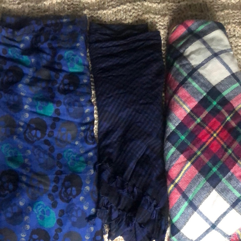 Lightweight scarves (3 in total)
